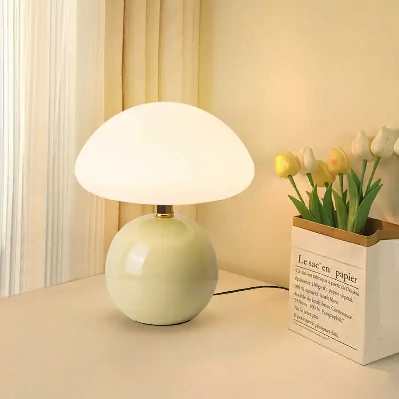 Ceramic Mushroom Table Lamp Nordic Cream Style Bedroom Bedside Living Room and Dining Room Table Lamp Atmosphere Table Lamp