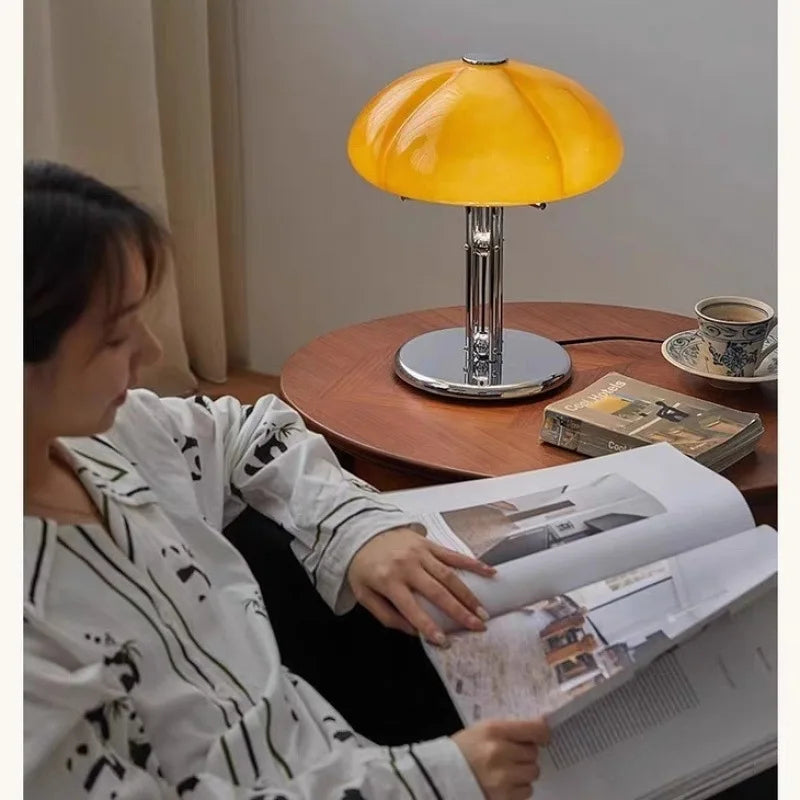 Korean Bauhaus Bedroom Mushroom Desk Lamp Advanced Charging Bedhead Designer Pumpkin TableLamp Room Decor